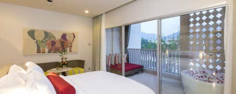 رامادا باي ويندهام بوكيت ديفانا باتونغ